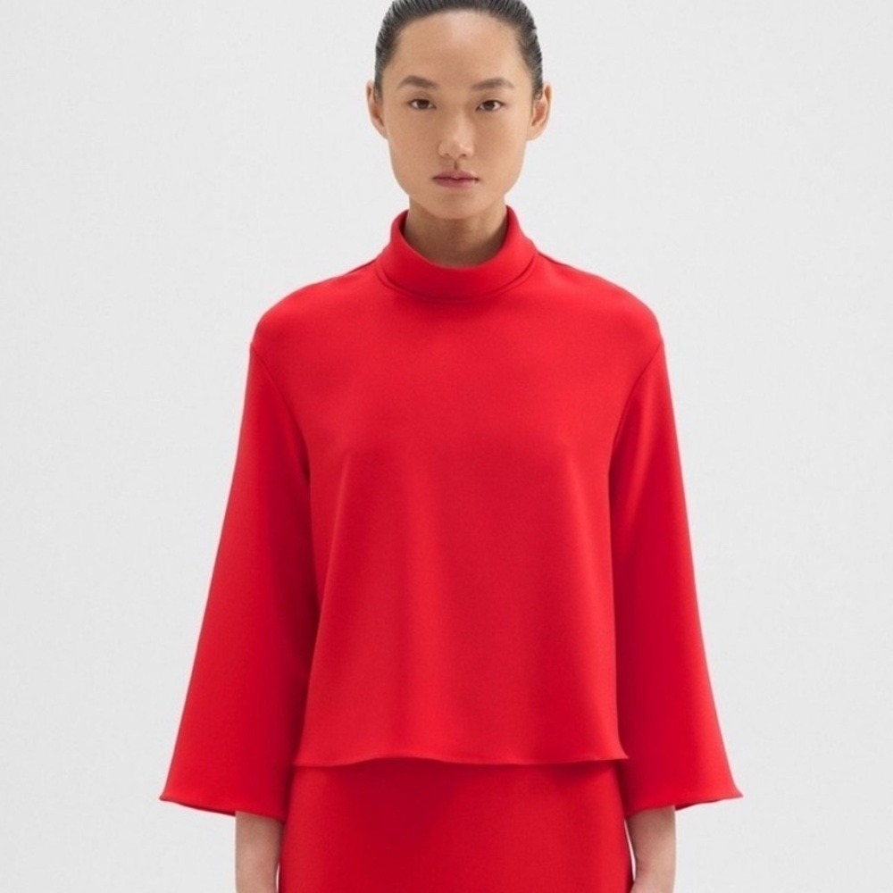 NWT Theory Admiral Crepe Roll Neck Flare Sleeve Boxy Keyhole Blouse Geranium Red - Picture 2 of 12